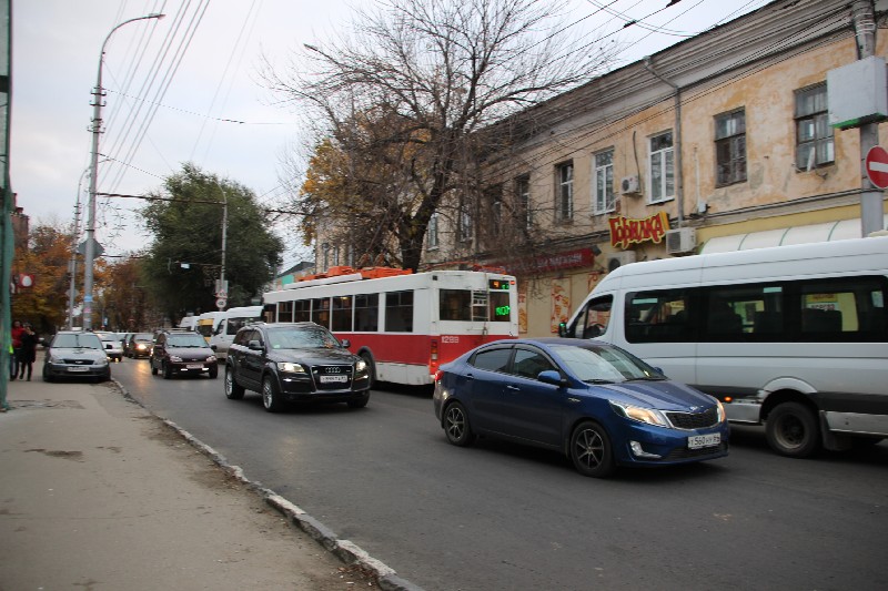 На Московской и Чернышевского отключились светофоры