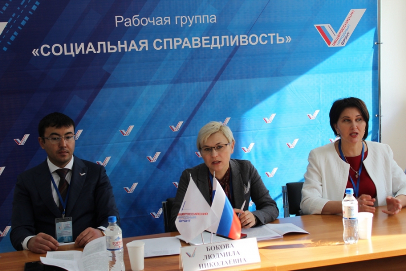 Многодетные семьи Саратова начали устанавливать в домах печки