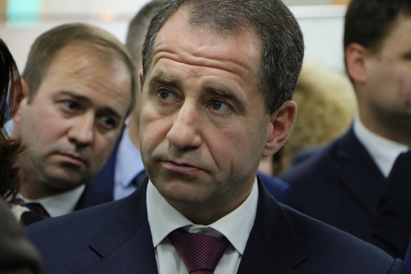 Главу Минпромторга РФ заинтересовали саратовские лазеры