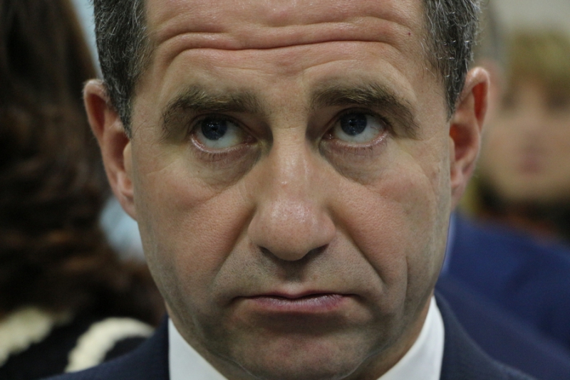 Главу Минпромторга РФ заинтересовали саратовские лазеры