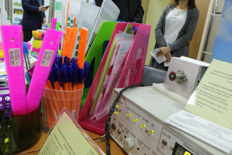 Главу Минпромторга РФ заинтересовали саратовские лазеры