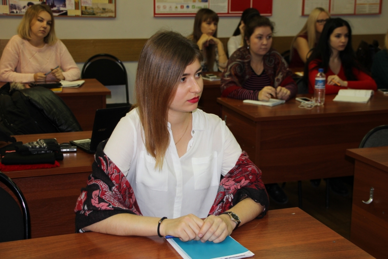 Студенты ПИУ составили портрет саратовского журналиста