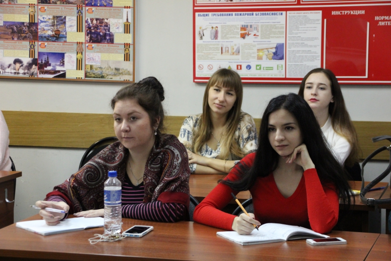 Студенты ПИУ составили портрет саратовского журналиста