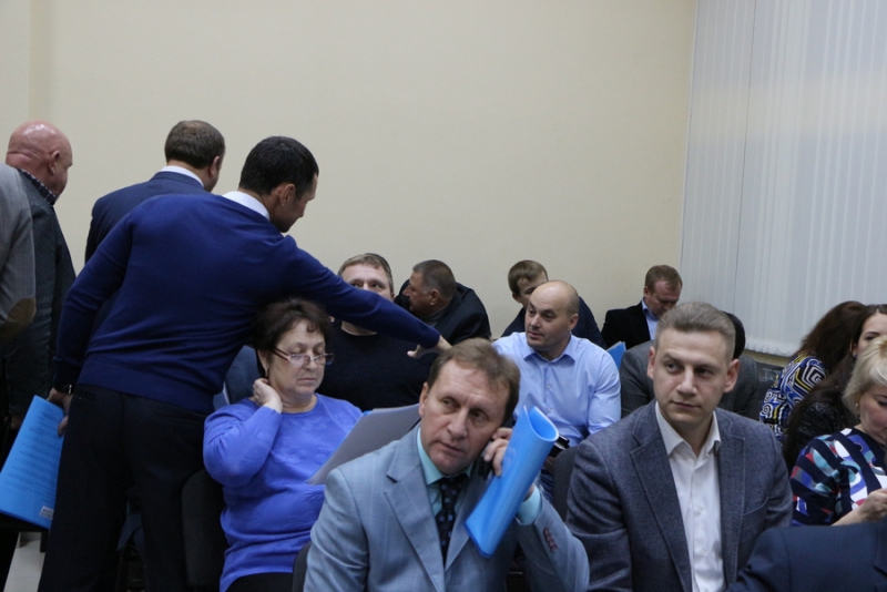 Руководитель исполкома реготделения «Единой России» слагает полномочия