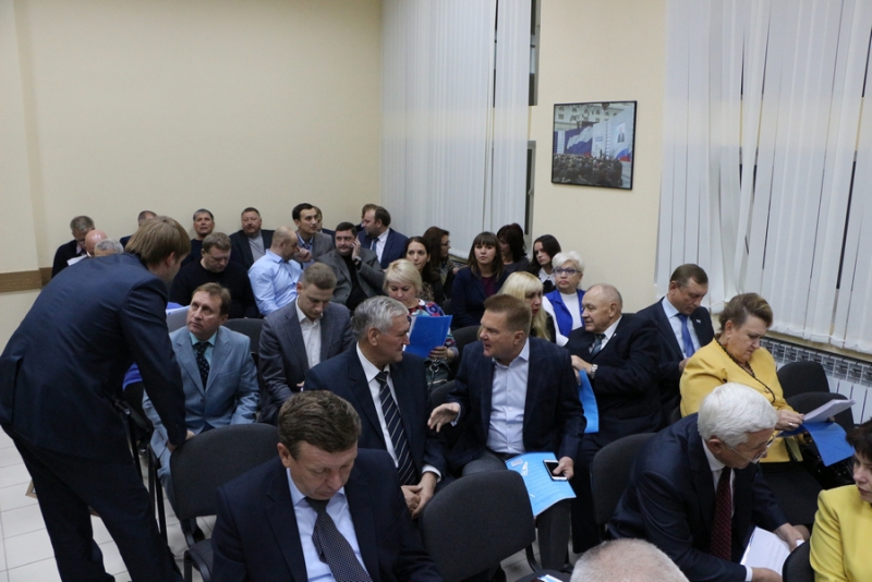 Руководитель исполкома реготделения «Единой России» слагает полномочия