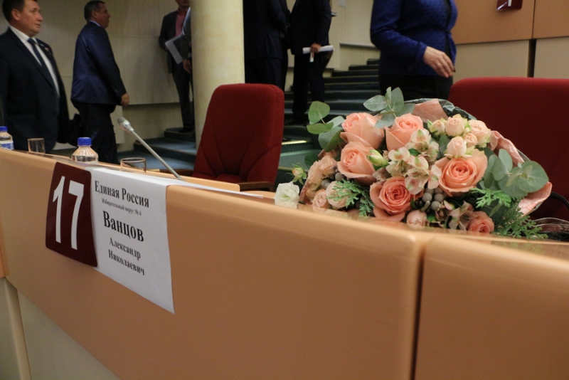 Депутат считает Валерия Сараева наиболее достойным поста главы города