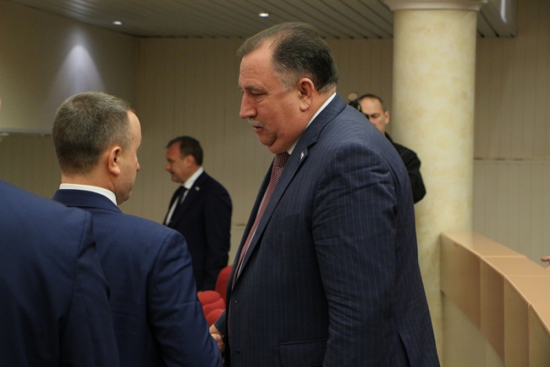 Депутат считает Валерия Сараева наиболее достойным поста главы города