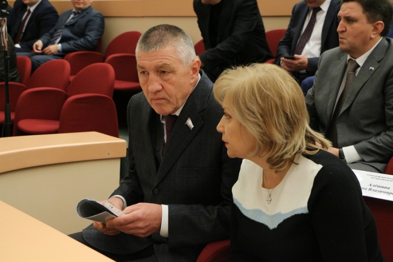 Депутат считает Валерия Сараева наиболее достойным поста главы города