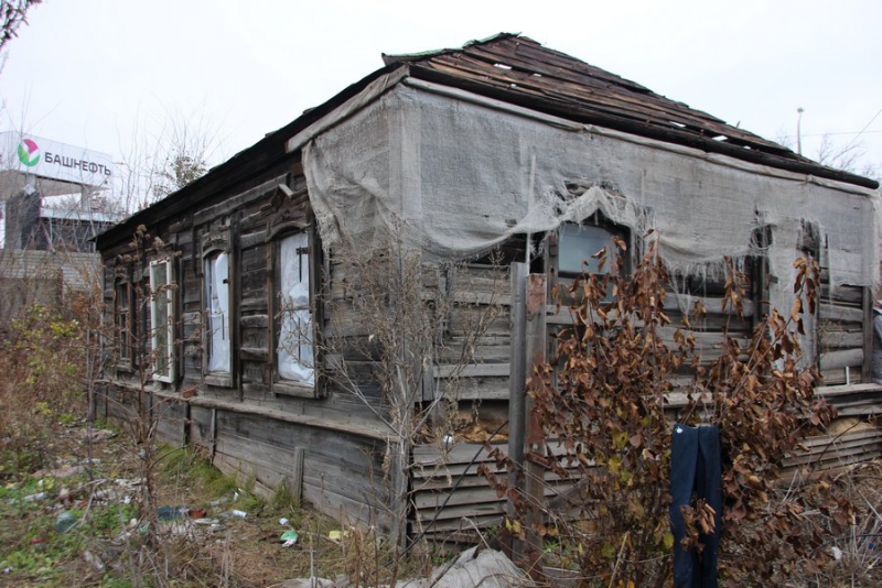 Бомжа Василия уговорили отправиться на теплую зимовку