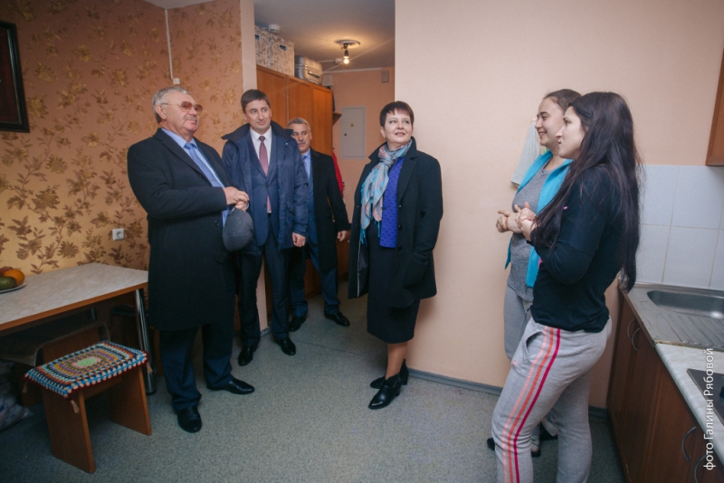 В СГЮА побывал новый прокурор Саратовской области