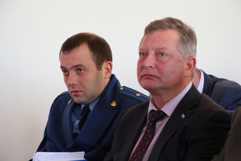 Сараев поручил объявлять ЧС при отключении хотя бы 1 дома от тепла