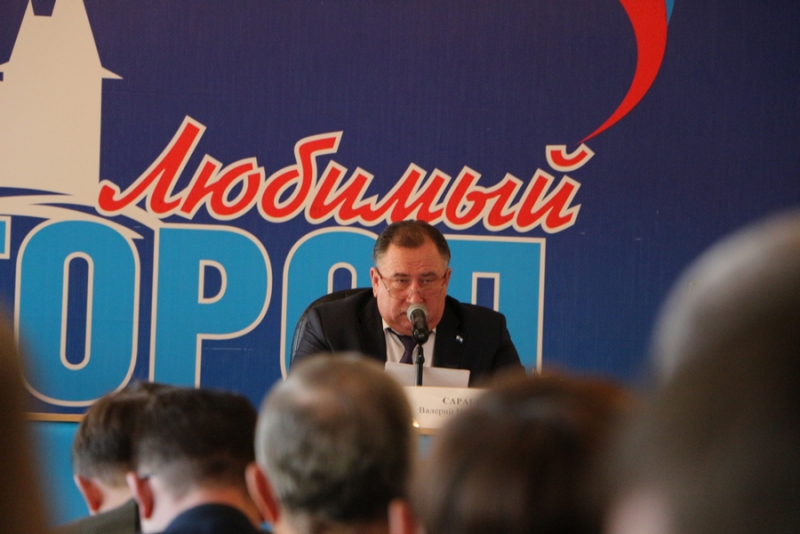 Сараев поручил объявлять ЧС при отключении хотя бы 1 дома от тепла