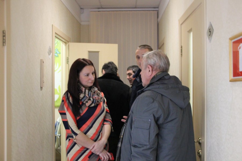 ОПа и полиция помогли саратовчанке разобраться с салоном красоты