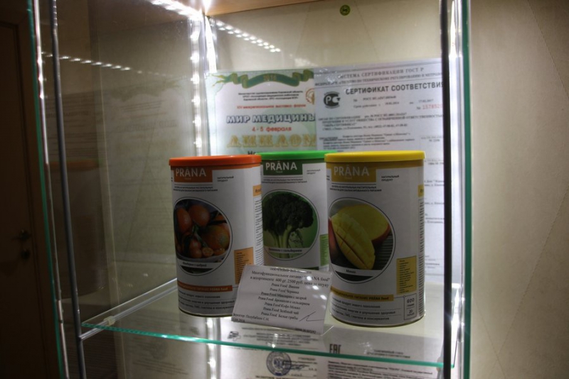 ОПа и полиция помогли саратовчанке разобраться с салоном красоты