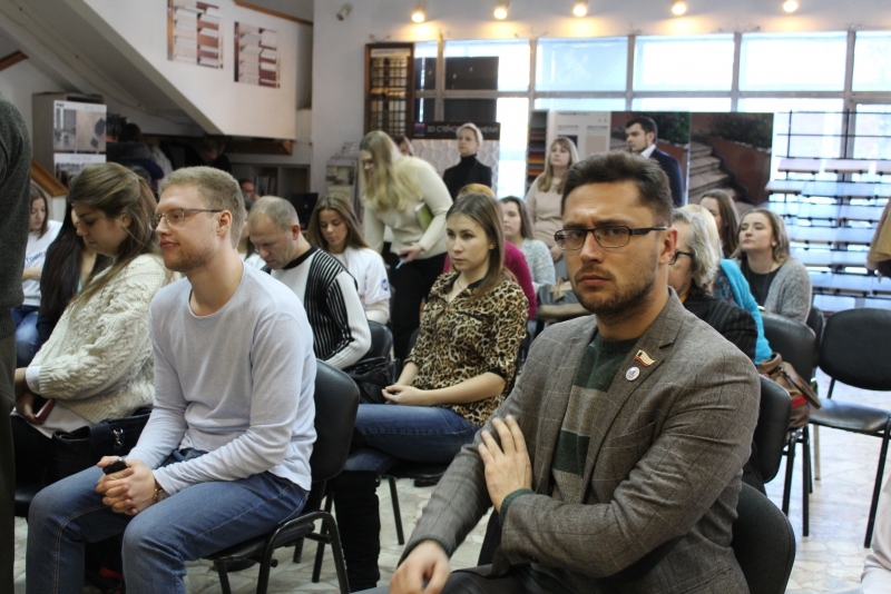 Новый пляж Саратова предложили отгородить зелеными насаждениями