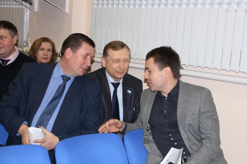 Сараев похвалил коммунальщиков за быструю ликвидацию аварий