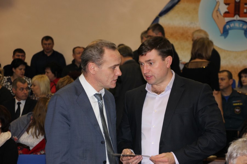 Сараев похвалил коммунальщиков за быструю ликвидацию аварий