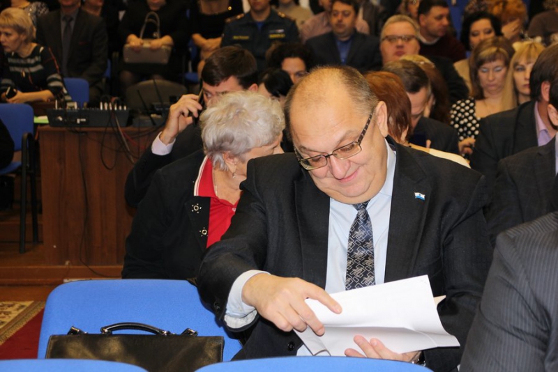 Сараев похвалил коммунальщиков за быструю ликвидацию аварий