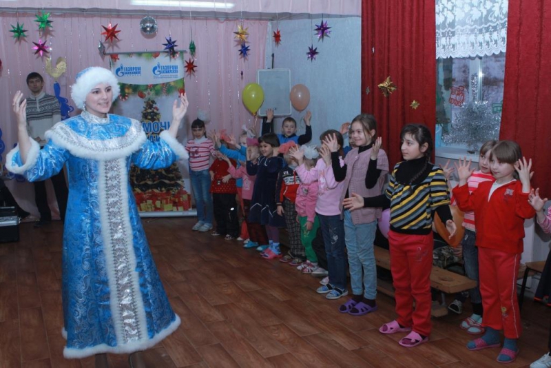 «Газпром трансгаз Саратов» организовал праздник в Саратовском противотуберкулезном санатории для детей