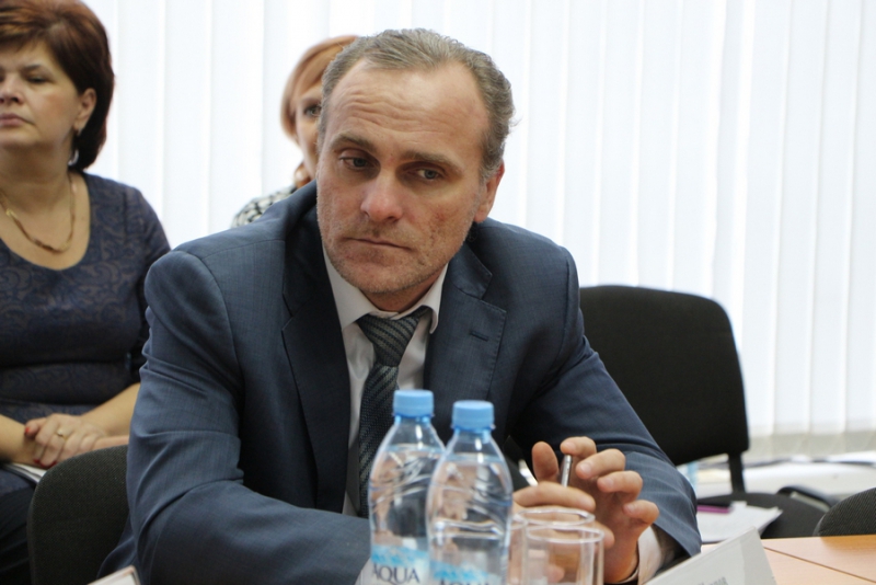 Сараев поручил обеспечить пострадавших при взрыве одеждой и матпомощью