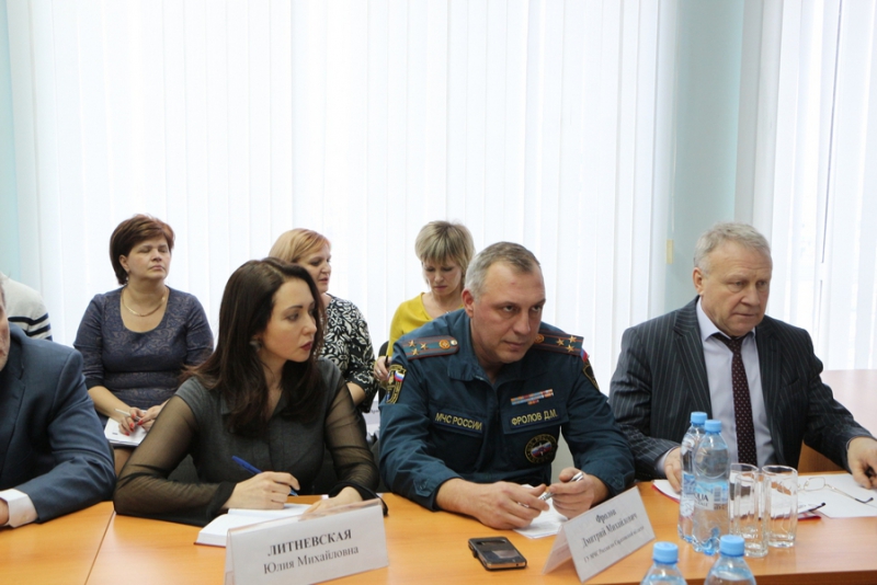 Сараев поручил обеспечить пострадавших при взрыве одеждой и матпомощью