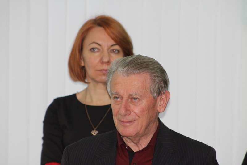 Саратовских журналистов поздравили с Днем российской печати