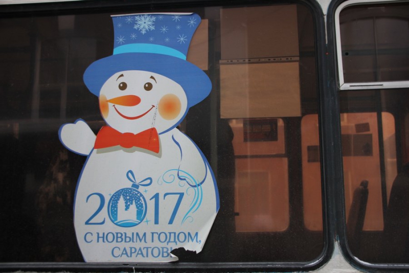 Директор СГЭТ измерил своим телом температуру в трамвае и троллейбусе