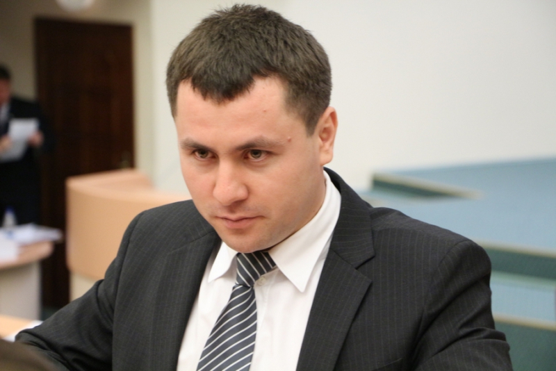 Гордума приняла решение о досрочном уходе Сергея Наумова