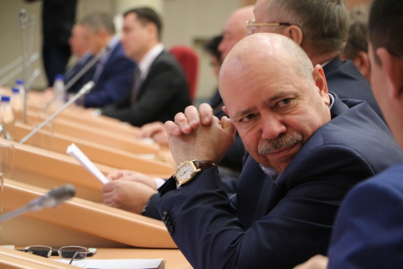 Гордума приняла решение о досрочном уходе Сергея Наумова