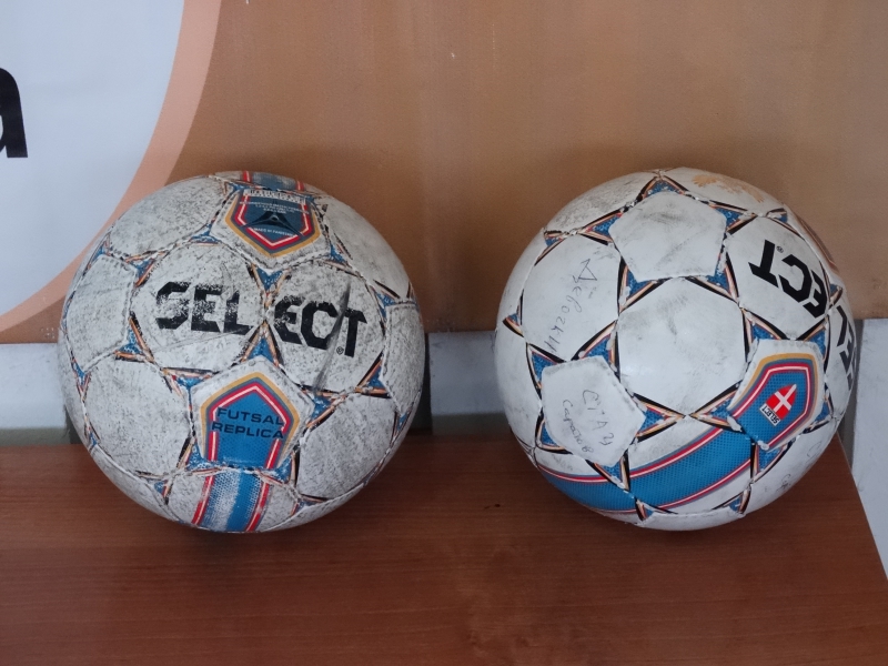 Девушки в футболках лондонского «Челси» обыграли саратовских мини-футболисток