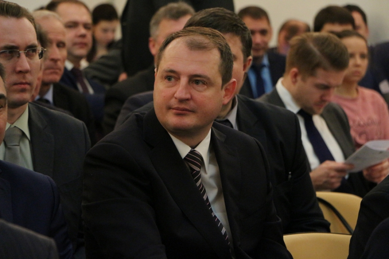 И.п. спикера гордумы неожиданно обрушился с критикой на чиновников