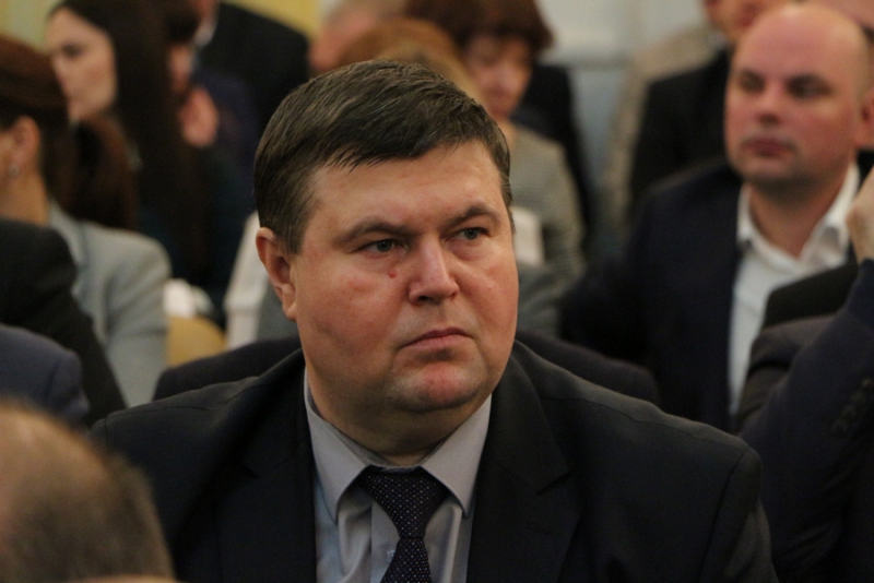 И.п. спикера гордумы неожиданно обрушился с критикой на чиновников