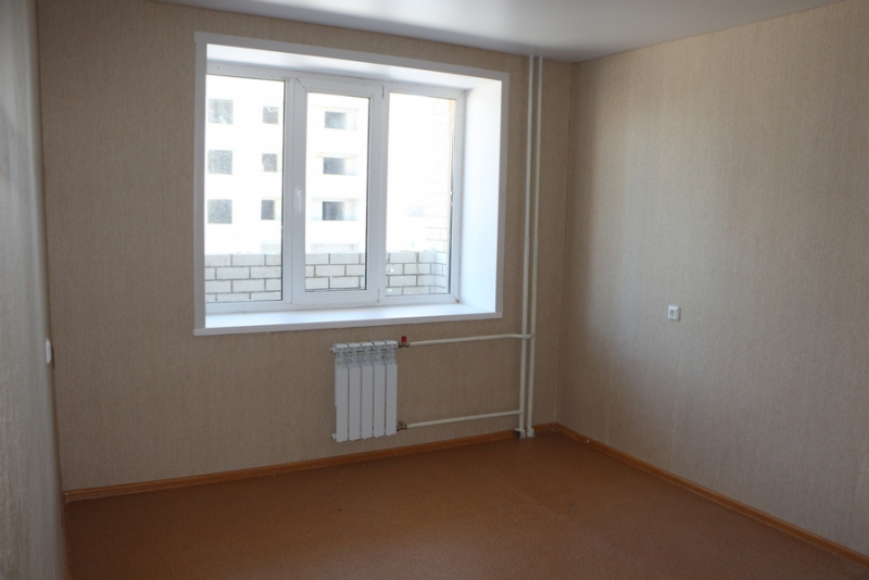 Детям-сиротам вручили квартиры в Солнечном