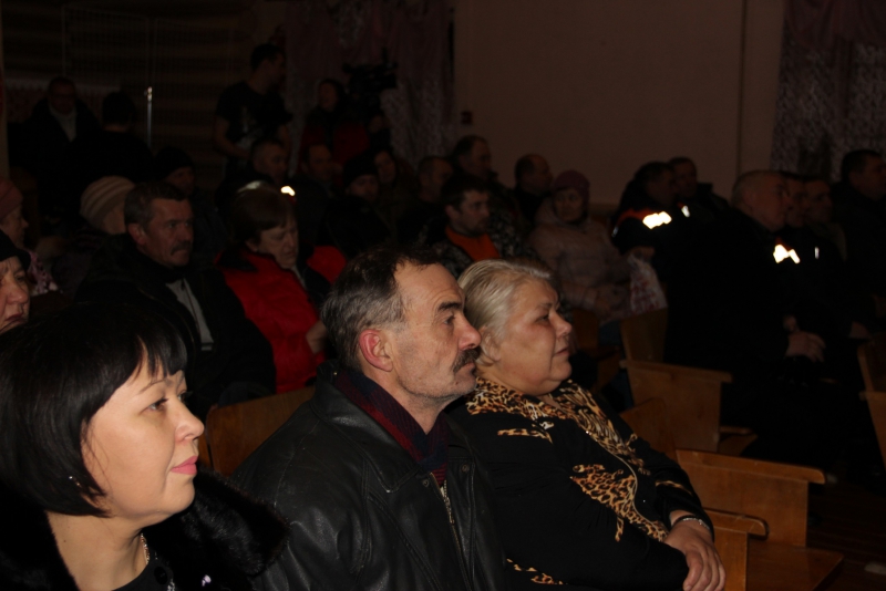 Жители Энгельсского села отстояли колокол на заброшенной лютеранской церкви