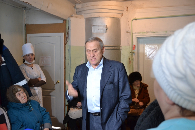 Онкологи в Советском районе провели прием жителей