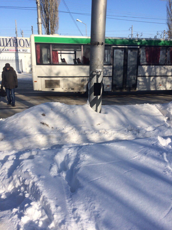 Троллейбусы маршрута №11 перестали ходить из-за ДТП с автобусом