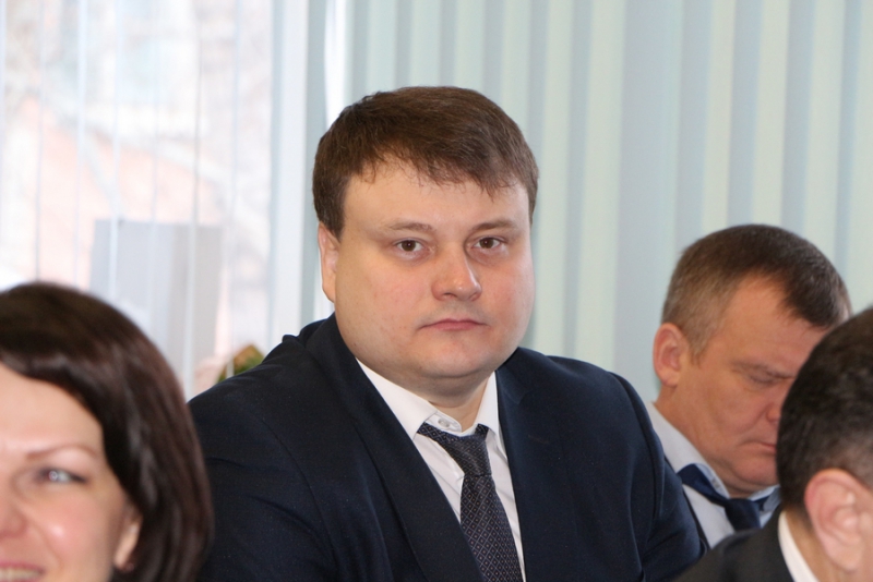 Сараев потребовал навести порядок в Затоне: Мы не можем рисковать жизнями