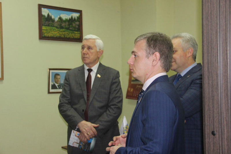 Саратовские чиновники ожидают приезда французского посла