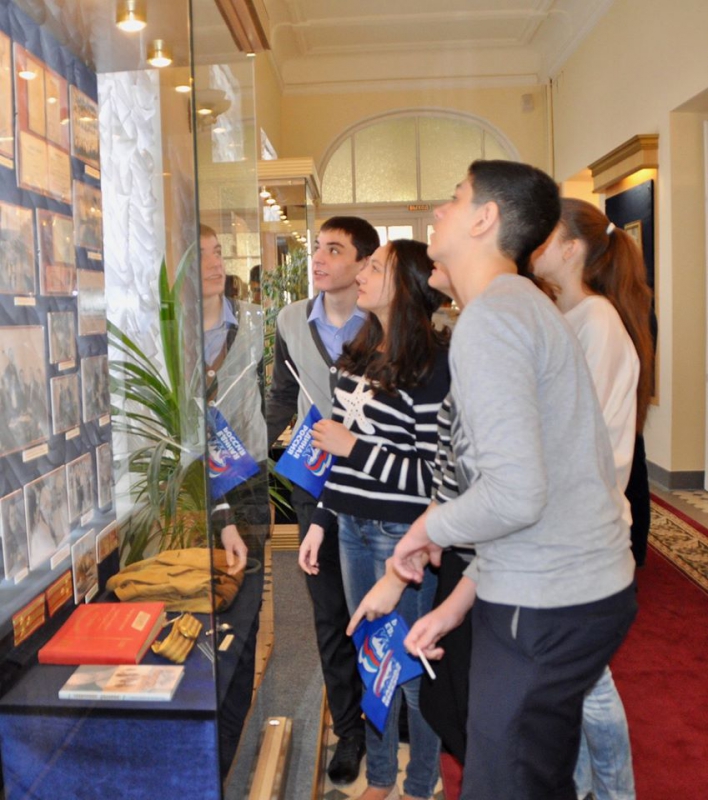 «Здоровье школьников»: В медуниверситете провели экскурсию для девятиклассников