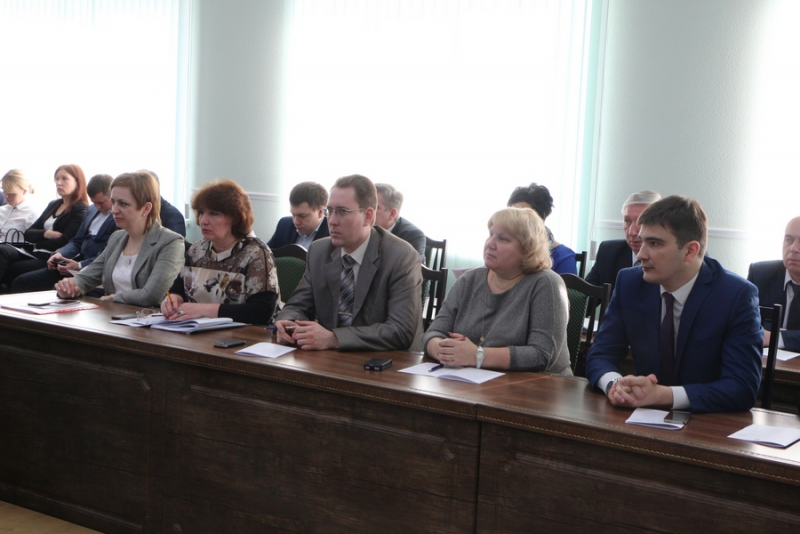 Городской чиновник рассказал, по каким показателям Саратов «проваливается»