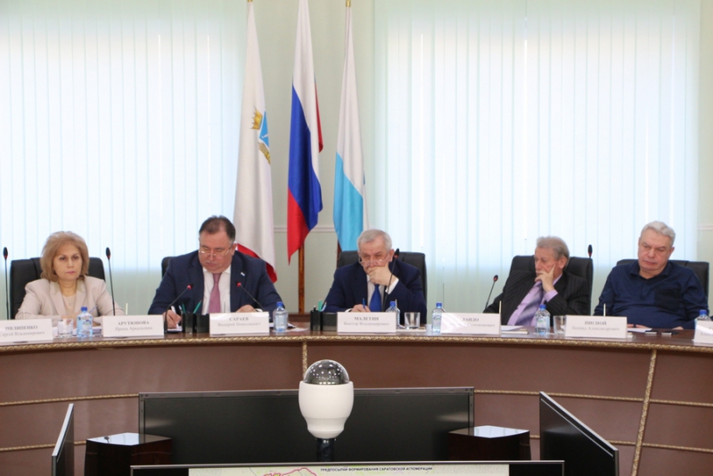 Городской чиновник рассказал, по каким показателям Саратов «проваливается»