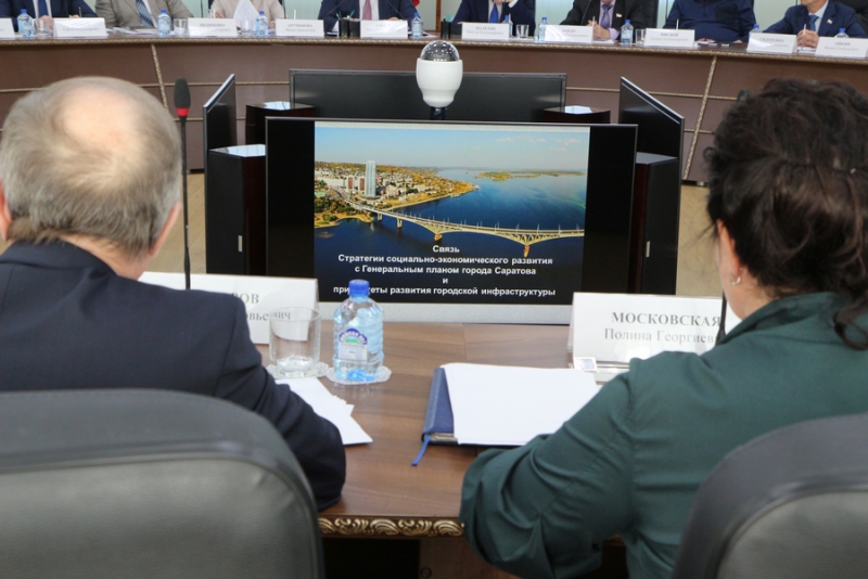 Городской чиновник рассказал, по каким показателям Саратов «проваливается»