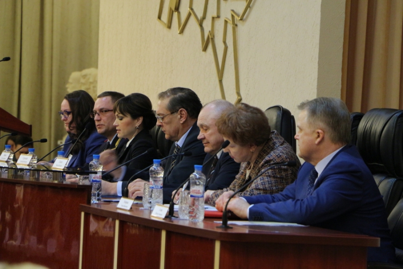 Министр Швакова ждет роста налоговой отдачи от аграриев и ритуальных агентств