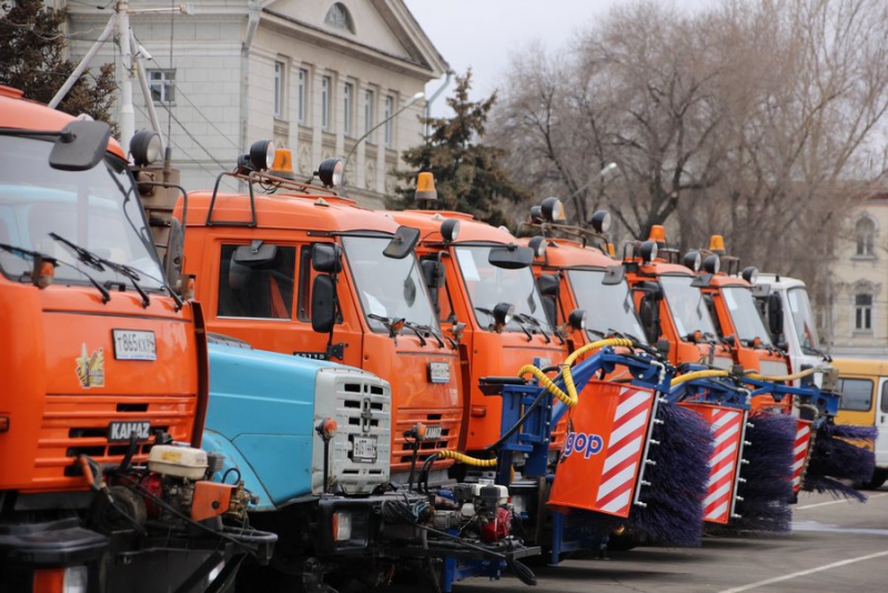 Глава Саратова: Городские службы выдержали испытание зимой