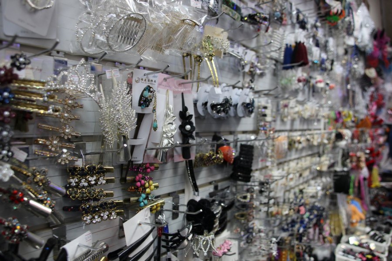 На проспекте Кирова ловили нелегальных работников