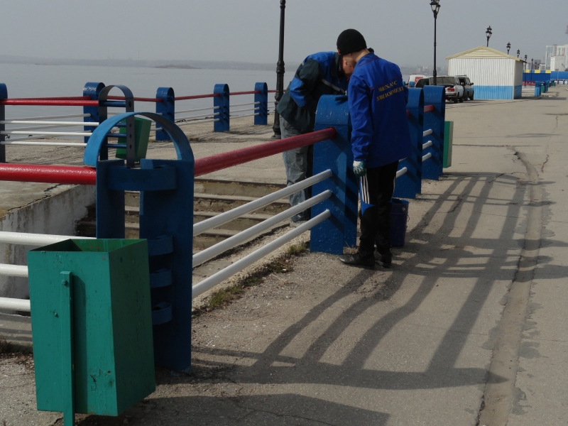 Отремонтировать разбитый причал на набережной должны до 26 апреля