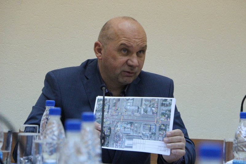 В Саратове предложено разработать целевую программу по расширению дорог