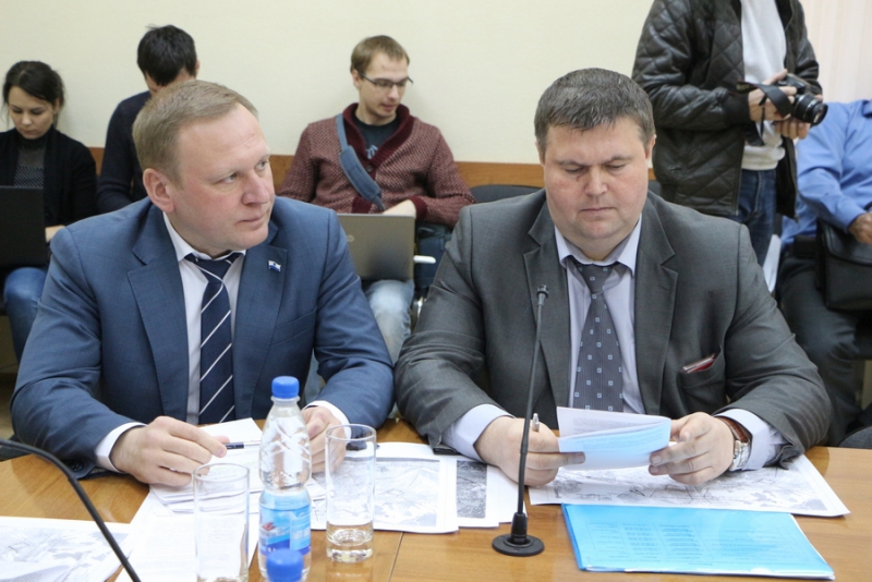 В Саратове предложено разработать целевую программу по расширению дорог