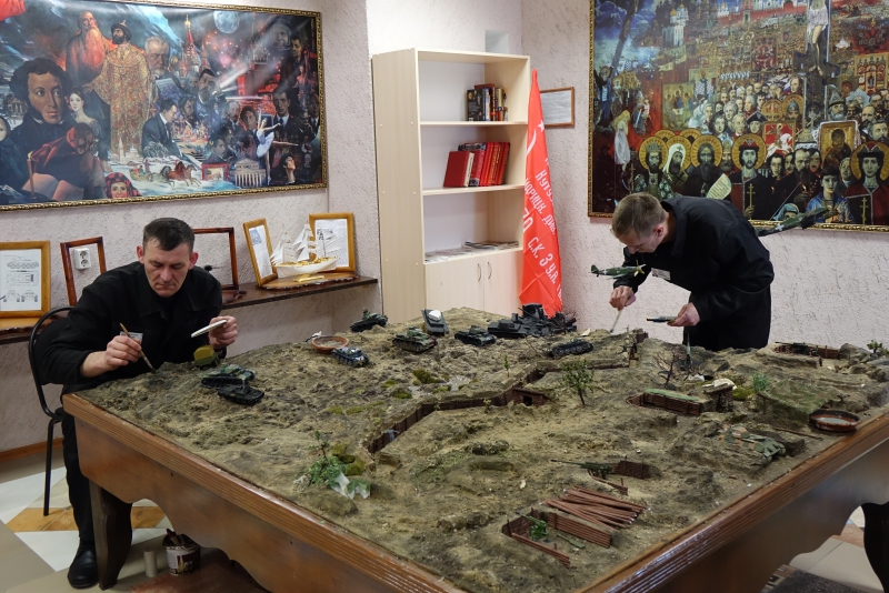 В колонии осужденные создали диораму Сталинградской битвы