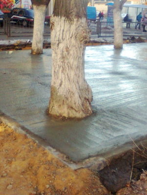 Общественник раскритиковал строительство детских площадок на Рахова